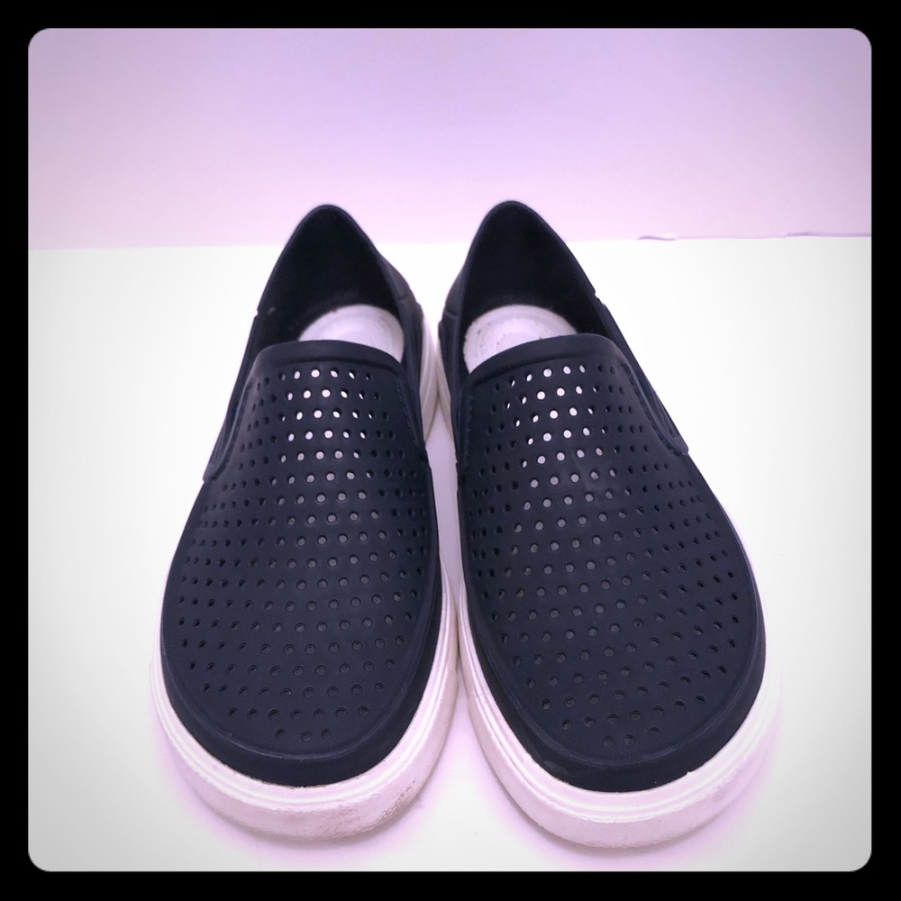 Crocs for boys- Navy slip on